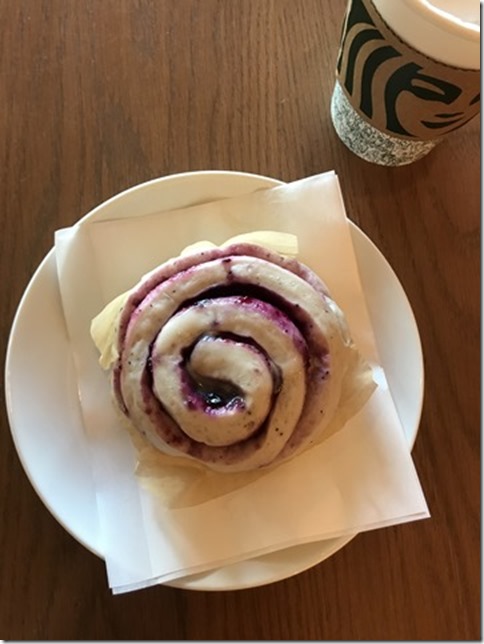 blueberry roll (2)