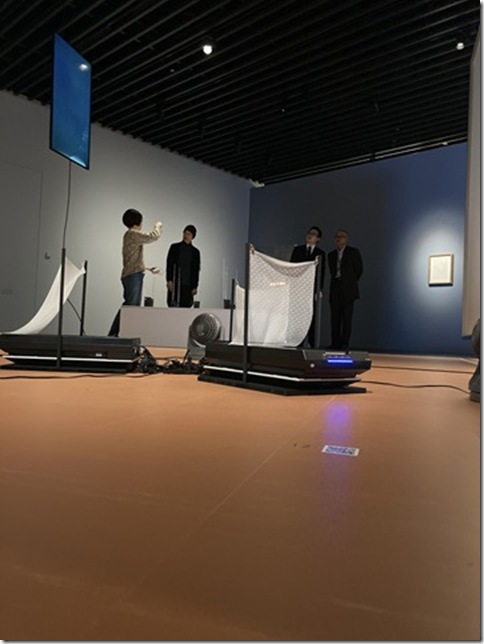 installation art in ginza (10)
