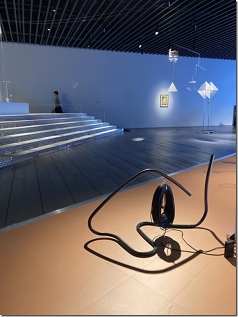 installation art in ginza (16)